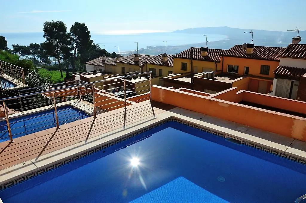 Apartamentos Montseny L'Estartit 0*,  Spain